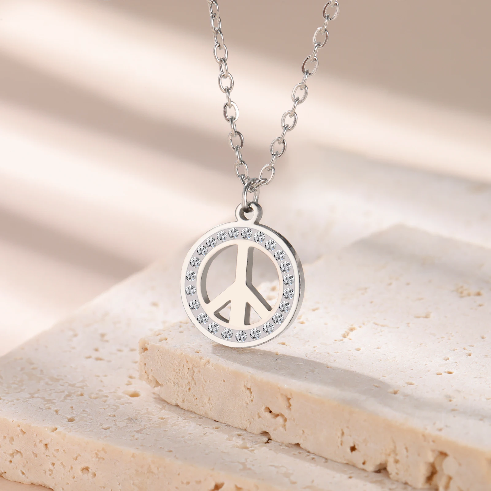 COOLTIME Edelstahl Frieden Symbol Halskette für Frauen Mode Runde Zirkon Kette Anhänger Amulett Schmuck Geschenk Großhandel – Detail 13