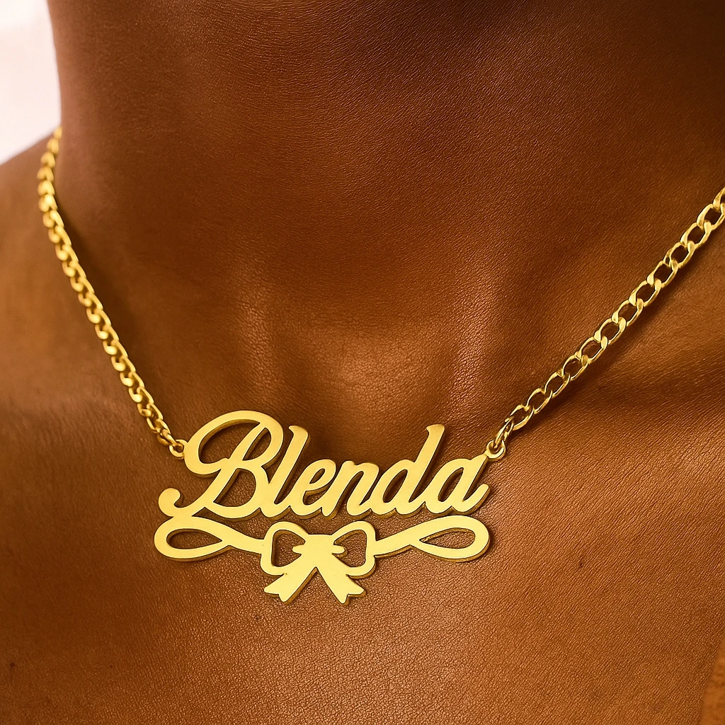 

Custom Script Name Bow Necklace 18K Gold Plated Cuban Chain Initial Pendant Vintage Romantic Women Jewelry Gift for Girlfriend