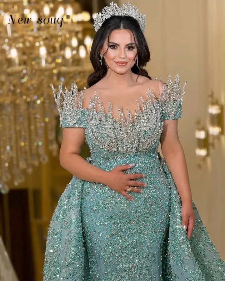 

Dubai Sparkly Crystals Off Shoulder Wedding Evening Dresses Customized Arabic Overskirt Two Pieces Prom Party Gowns Formal