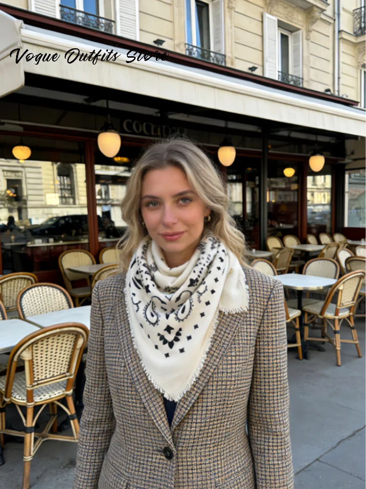 

Модный квадратный шарф с принтом и бахромой для женщин, мягкий, удобный, универсальный, весна 2026, новинка, повседневный, ветрозащитный аксессуар