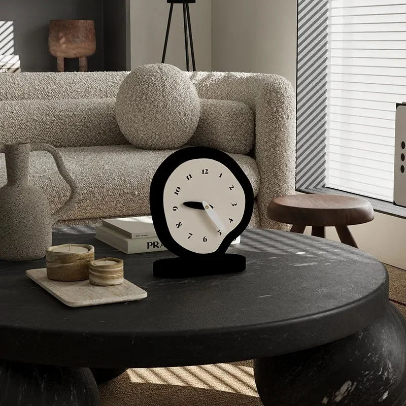 MOMO Cream Living Room Entrance Desktop Ornaments Hour Clock Pendulum Desktop Mute Creative High Value Premium Feeling