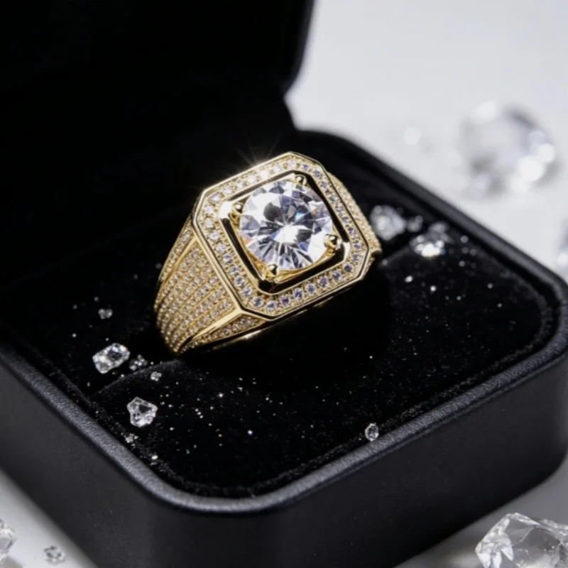 2026 White Golden Iced Out HipHop Engagement Rings CZ Pinky Men Women Full Crystal Ring Autumn and Winter New Style