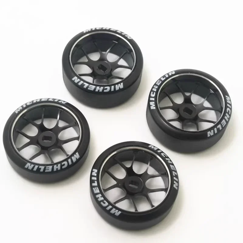 4Pcs 22.5mm Metal Wheel Hub & Drift Logo Tires for 1/28 1/24 Mini Car RC Drift Model Remote Control Racing Car Upgrade Parts