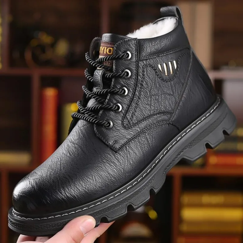 2023 Genuine Leather Snow Boots Wear-resistant Sole Man Boots Warm and Comfortable Winter Walking Warm Men Casual Boots