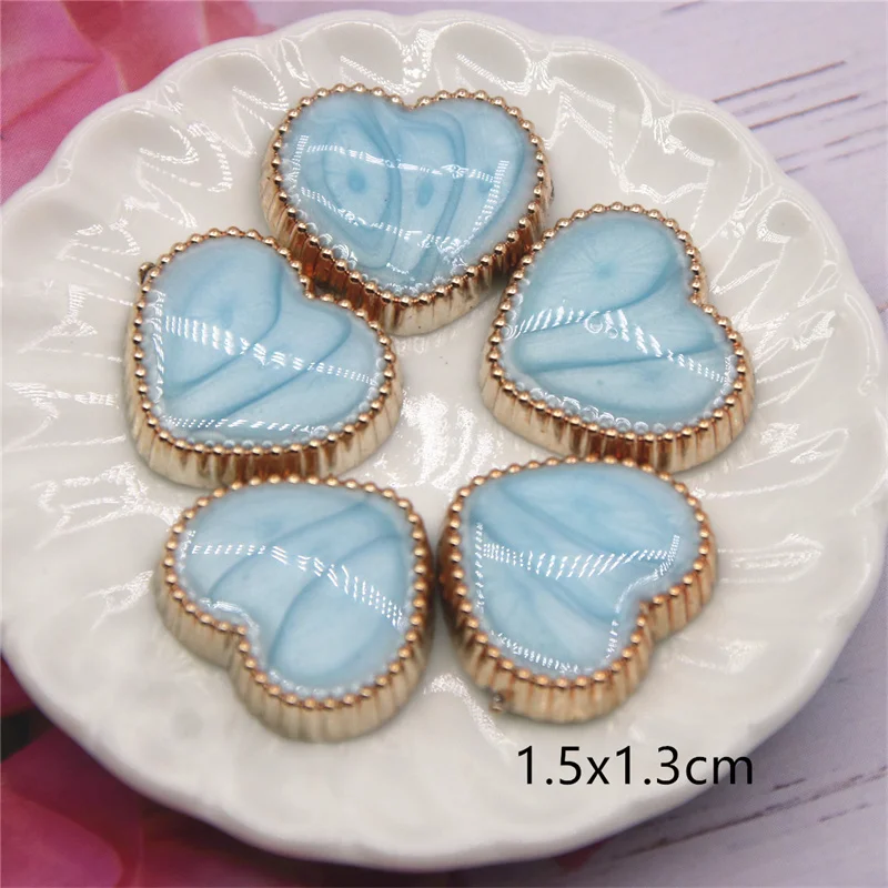 30pcs Multicolor Heart Flat back Button Cute Home Garden Crafts Cabochon DIY Scrapbooking Clothing Accessories