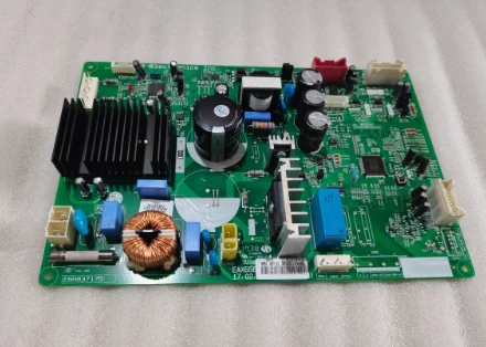 

Компьютерная плата EBR83717532 EAX65868422