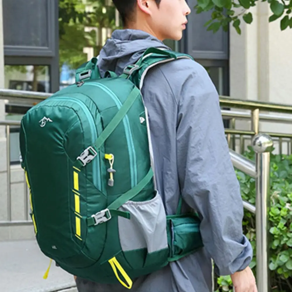 

40L Mountaineering Backpack Multi-Color Large Capacity Hiking Backpacks Stitching Wear-Resistant Travel Backpack Camping