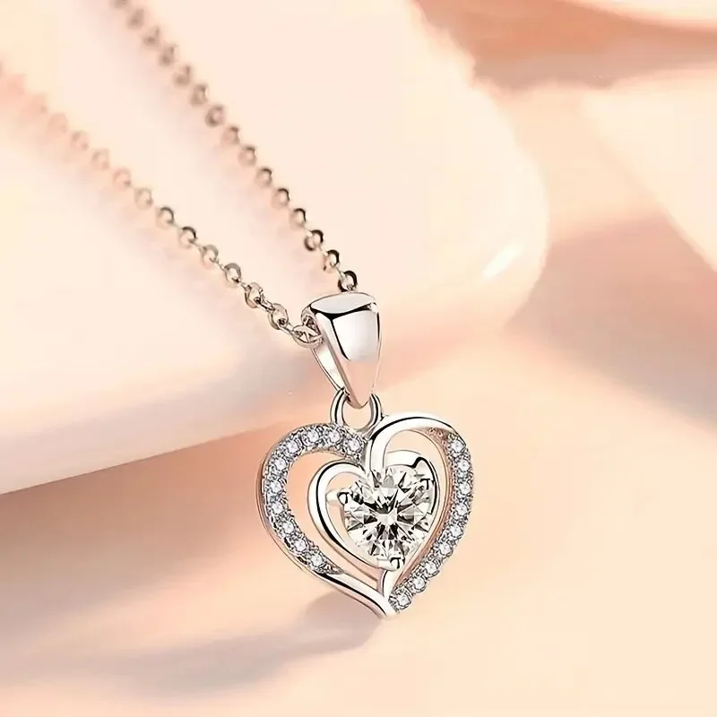 2024 Ocean Heart Zircon Korean Necklace Romantic Gift Sweet Confession Pendant Heart Shaped Love Clavicle Chain