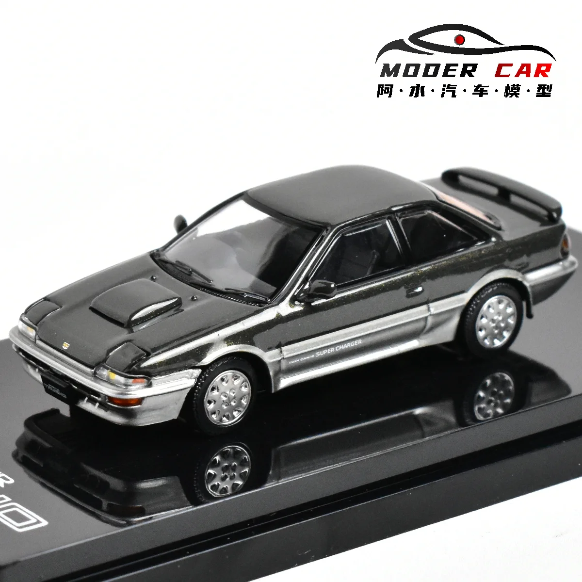 Hobby Japan 1:64 SPRINTR TRUENO AE92 LEVIN Diecast Model Car