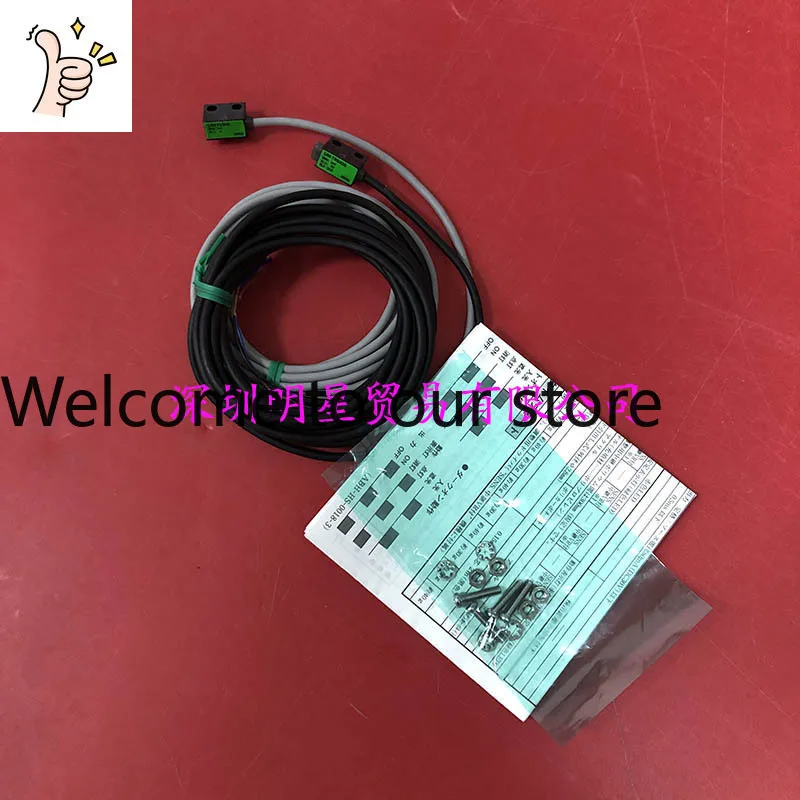 Japan Takenaka TAKEX Photoelectric Switch UM-TL50T Photoelectric Sensor Original Genuine Fake One Penalty Ten