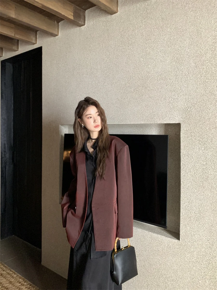 

Best U Women's PU Leather Suit Jaet Vintage One-Button V-Ne Long Sve Straight Cut Faionable Autumn Winter New Sle