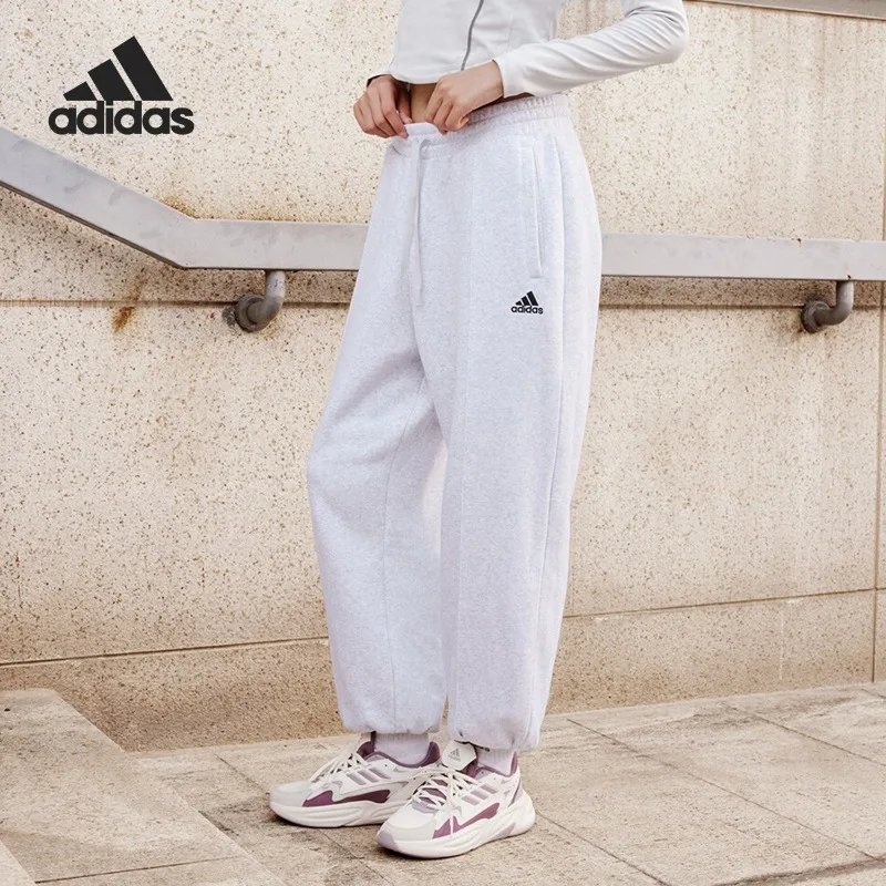 Adidas Soft Fleece Lined Relaxed Waist Slim Fit Multi Cargo Pockets Running TrousersJM9119