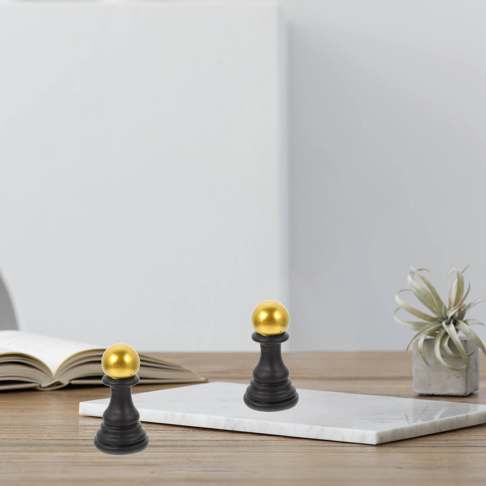 Resin Chess Decor Statue for Home Office Stylish Sculpture Desktop Ornament Housewarming Gift Creative Piece Elegant Decor Mini