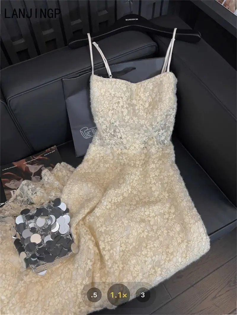 

Niche thin suspender lace dress women's summer new temperament waist hollow backless celebrity dress skirt