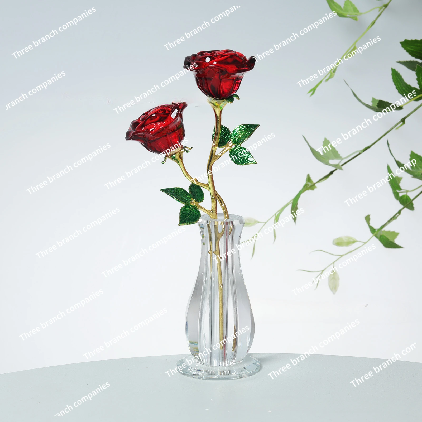 Crystal rose ornament with vase