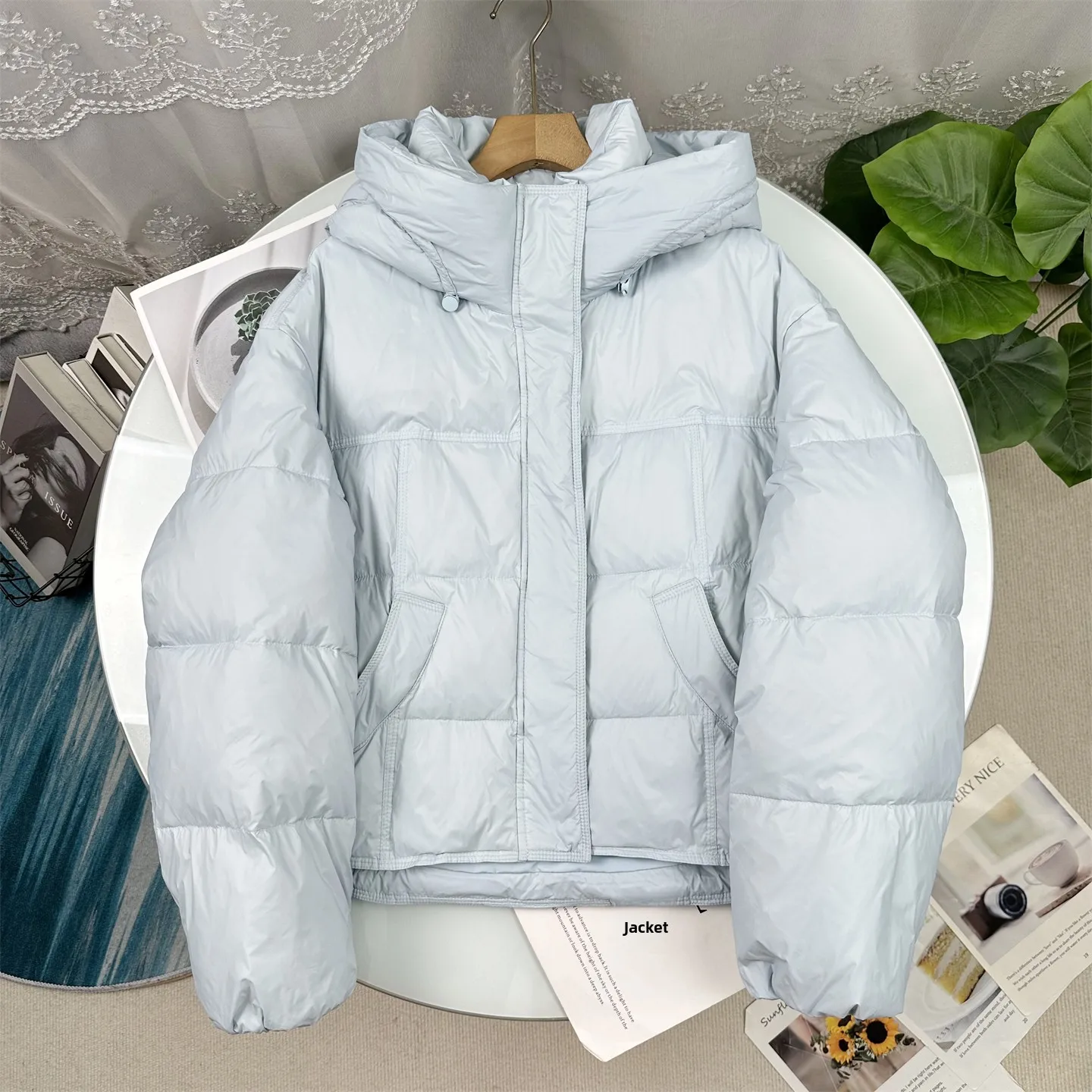 

Chic Short Women's down Jacket Casual Loose Bread Style 2025 Winter Korean Version All-Match Warmth Zipper Design Coat