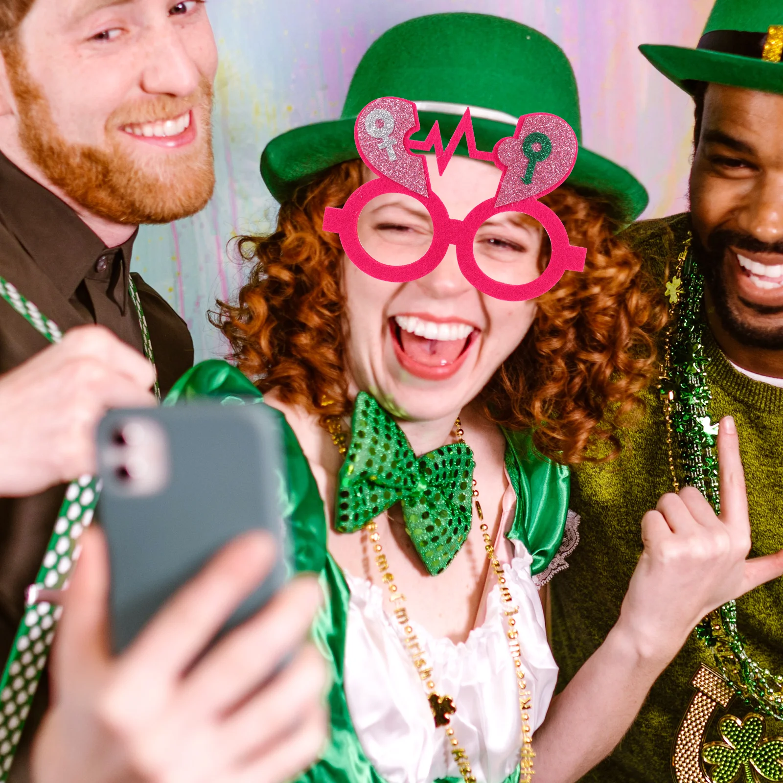 

8pcs Valentine's Day Glasses Love Photo Booth Props Heart Sunglasses Party Favors Lightweight Plastic Eyewear Funny