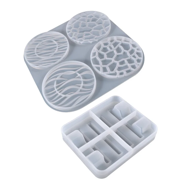 

Four Piece Wavy Silicone Mold and Holder Made of Epoxy Resin for DIY Water Coasters and Table Mats Craft Home Decor