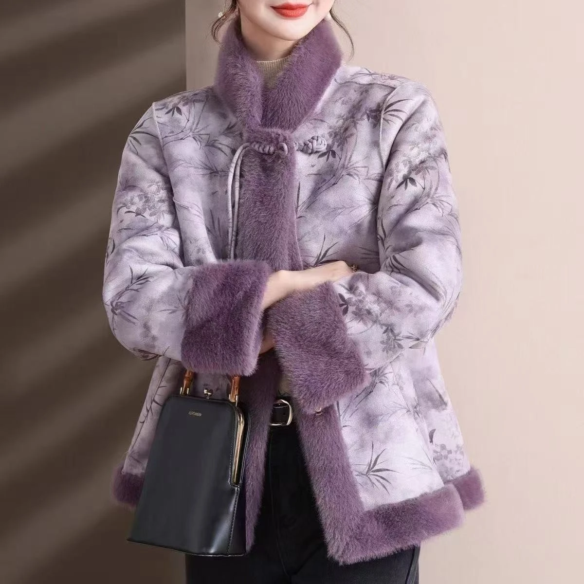 Asian style Women Long Sleeves reversible Faux Fur Jacket Winter Lady Double Sided Fur Coat Middle Aged Mother  Plush Outwear