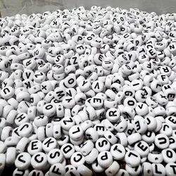 300 Random Acrylic 26 English Letter Beads Round Flat Square White Background Black Letter Beads DIY Jewelry Accessories