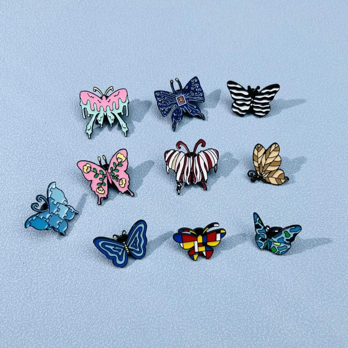 Original cartoon pink flower butterfly cheese wing brooch creative color blocked ocean butterfly badge buckle accessory