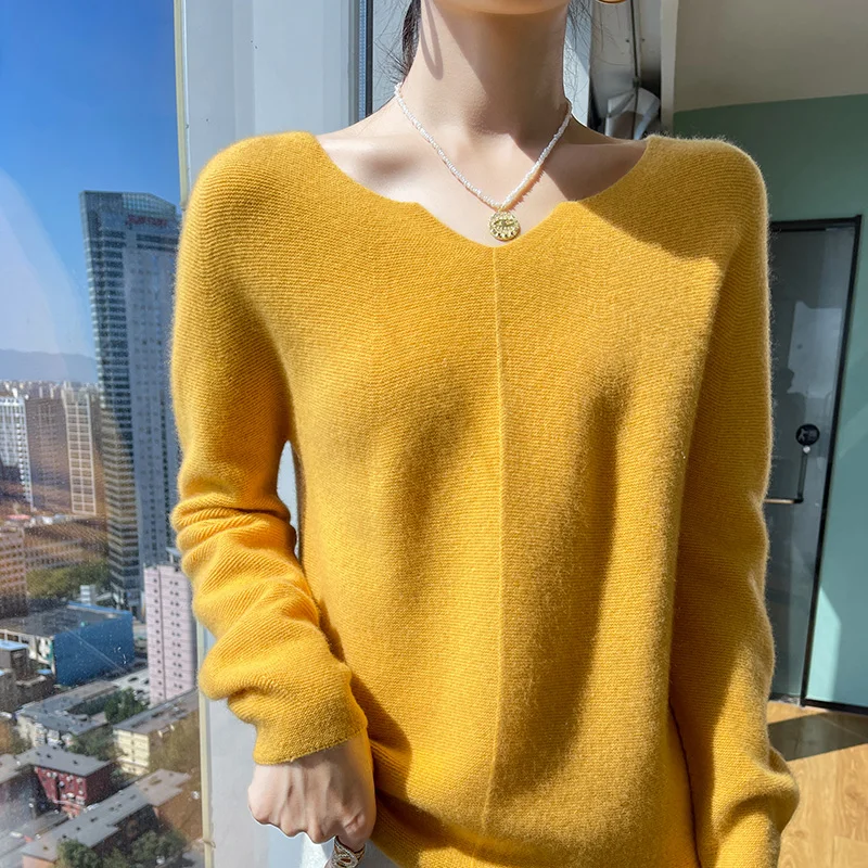 New 100 Pure Wool Knitted Base Sweater Women\'s Vneck Top Solid Color Interior Long Sleeve Cashmere Sweater Autumn/Winter Sweater