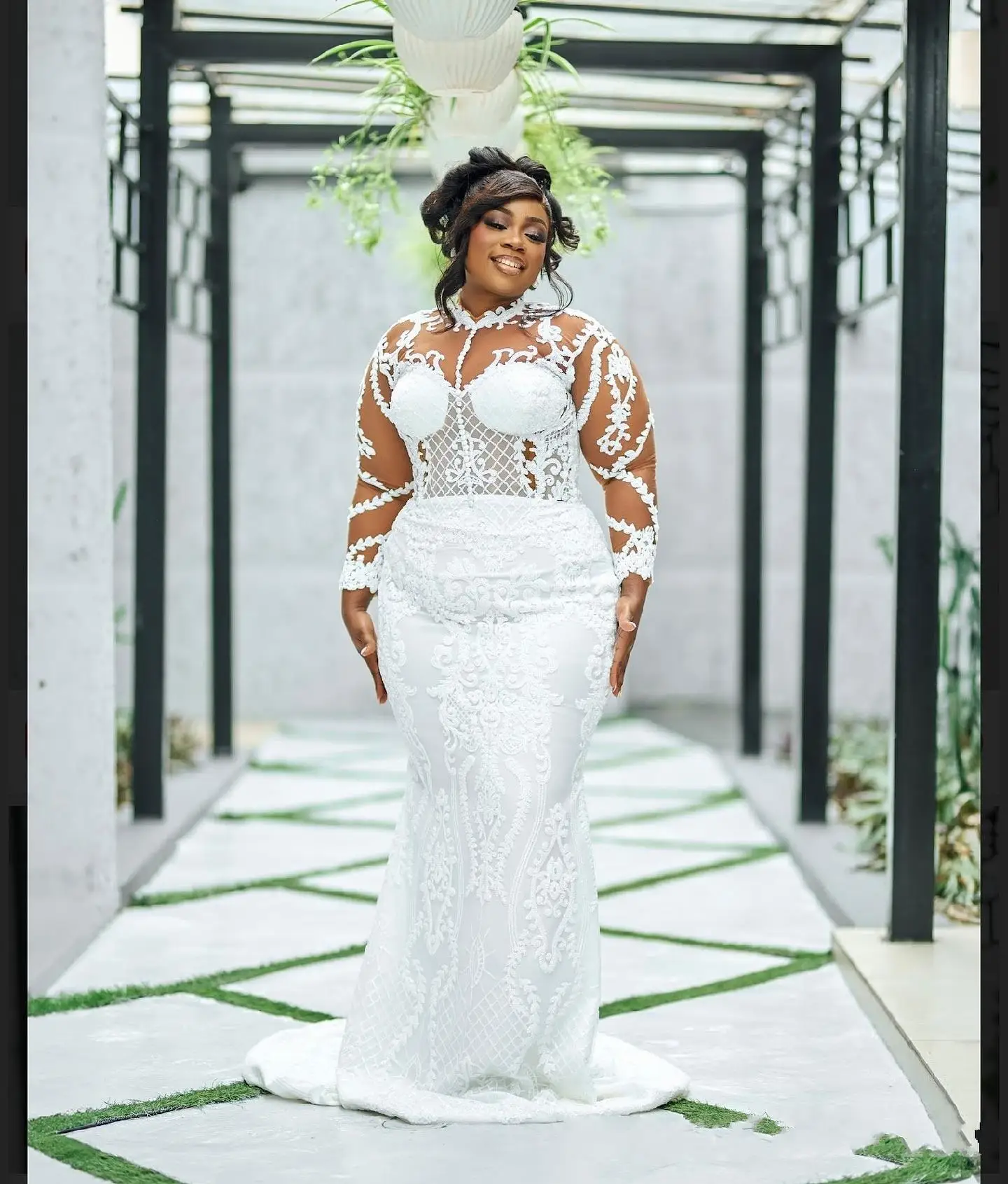 

Customized African Garden Detachable Train Mermaid Wedding Dresses High Neck Long Sleeve Lace Appliqued Bridal Gowns