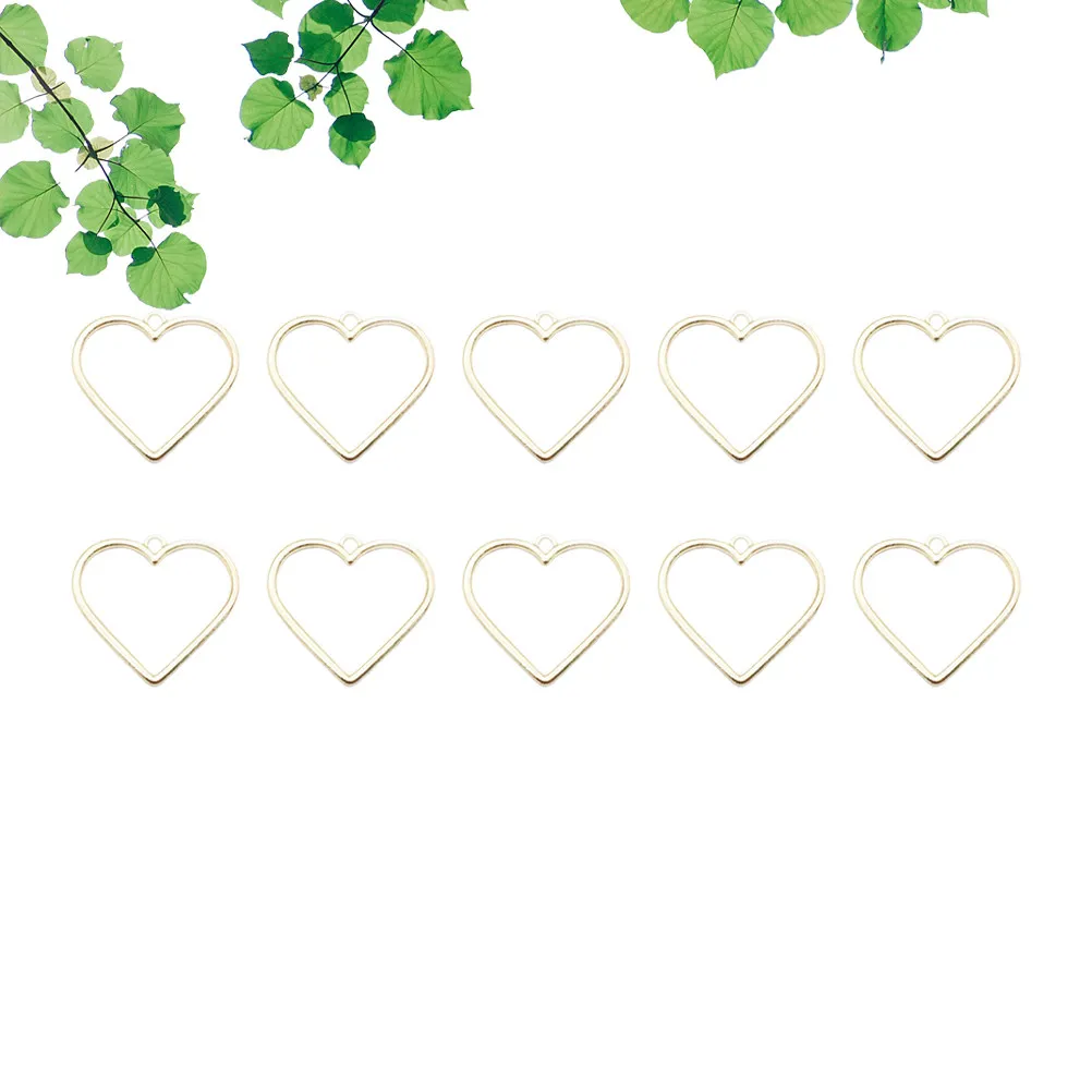 10Pcs Alloy Heart Pendant Decor for Women Loving Design Exquisite Detail Beautiful Necklace Accessories Easy Match All Outfits