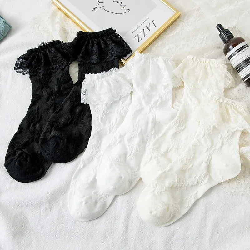 

Woman Socks Lolita Style Black White Ruffle Socks Mesh Thin Lace Sweet Girls Japanese Fashion Lolita Cute Socks Calcetin Medias