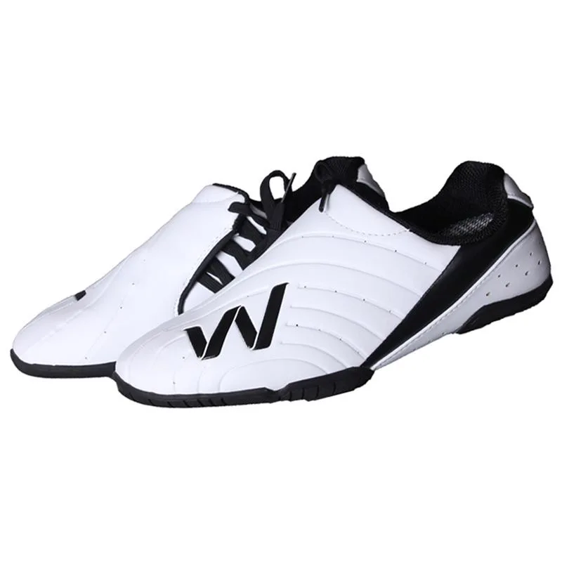 2026 New Taekwondo Shoes Men Women White Leather Taiji Shoes for Unisex Comfortable Wushu Shoe Couples Martial Arts Shoe