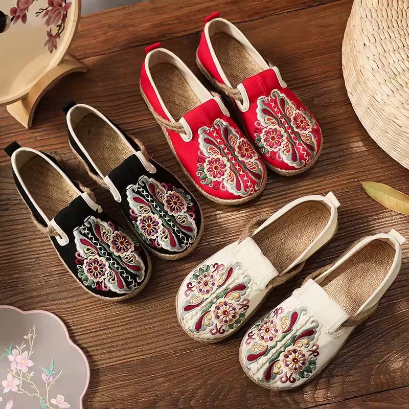 Zapatillas Ethnic Casual Shoe 2023 Autumn New Breathable Embroidered Shoe Round Toe Sports Shoe Hanfu Shoe Women Shoe Flats Shoe Products on AliExpress