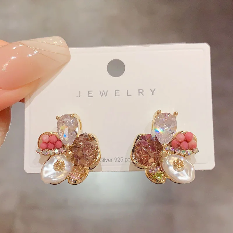 French Romantic Sexy Flower Stud Earrings 2025 New Jewelry Fashion Ear Accessories for Women and Gilrs Gift