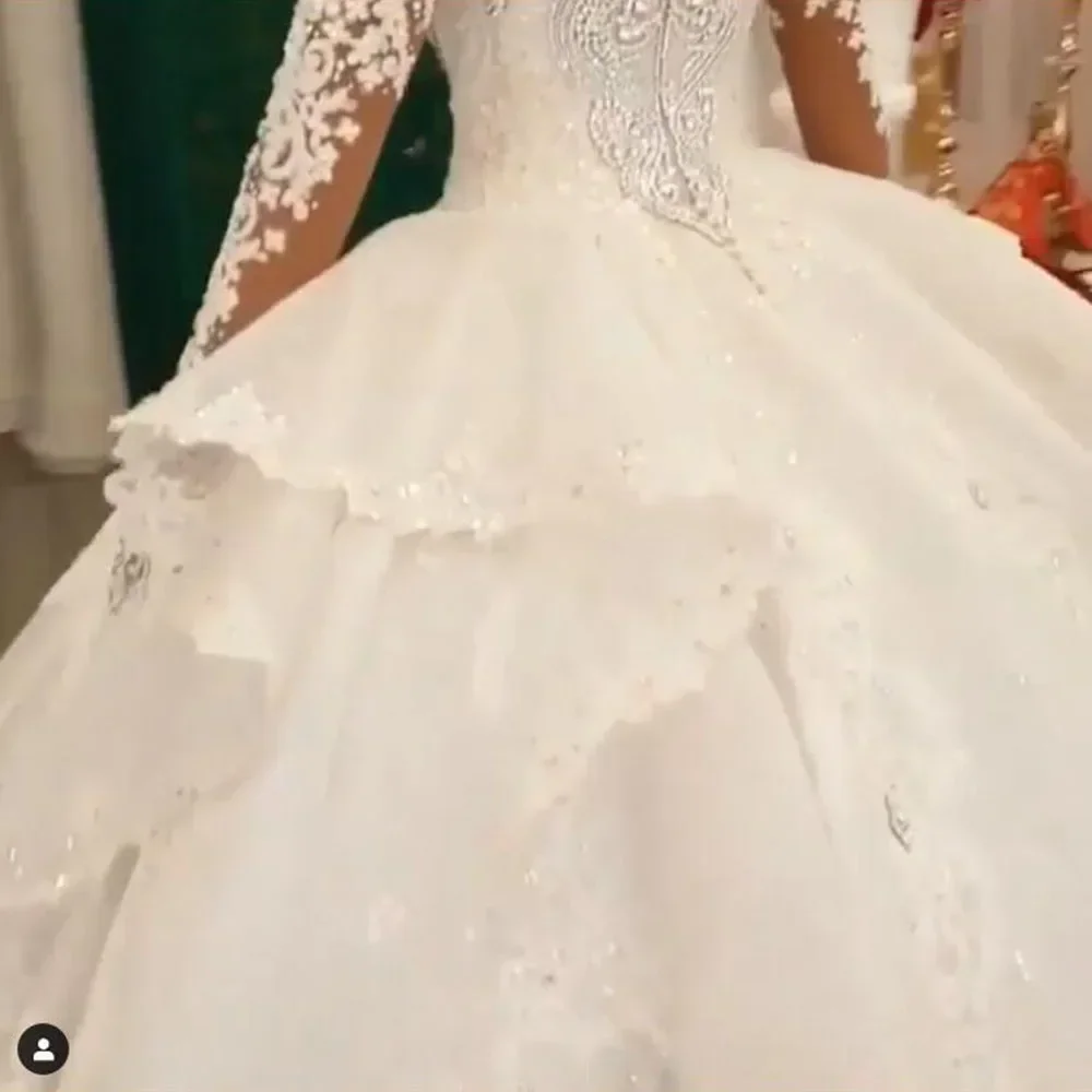 Vestido de novia personalizado con cuentas de cristales de chispa, vestido de novia con cola de capilla, mangas largas, espalda abierta de lujo, vestido de novia de talla grande