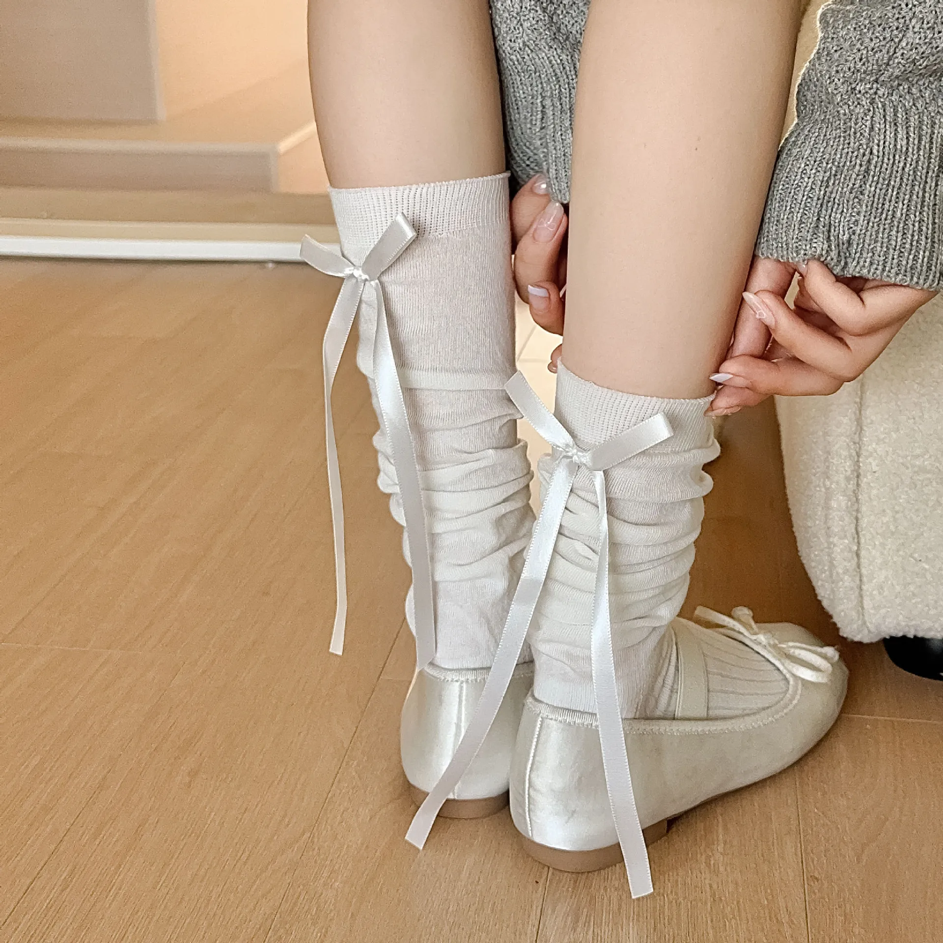 

Ballet Style Women Stockings Ribbon Bow JK Sweet Girls Lolita Kawaii Knee Socks Solid Color Black White Gray Long Socks Stocking