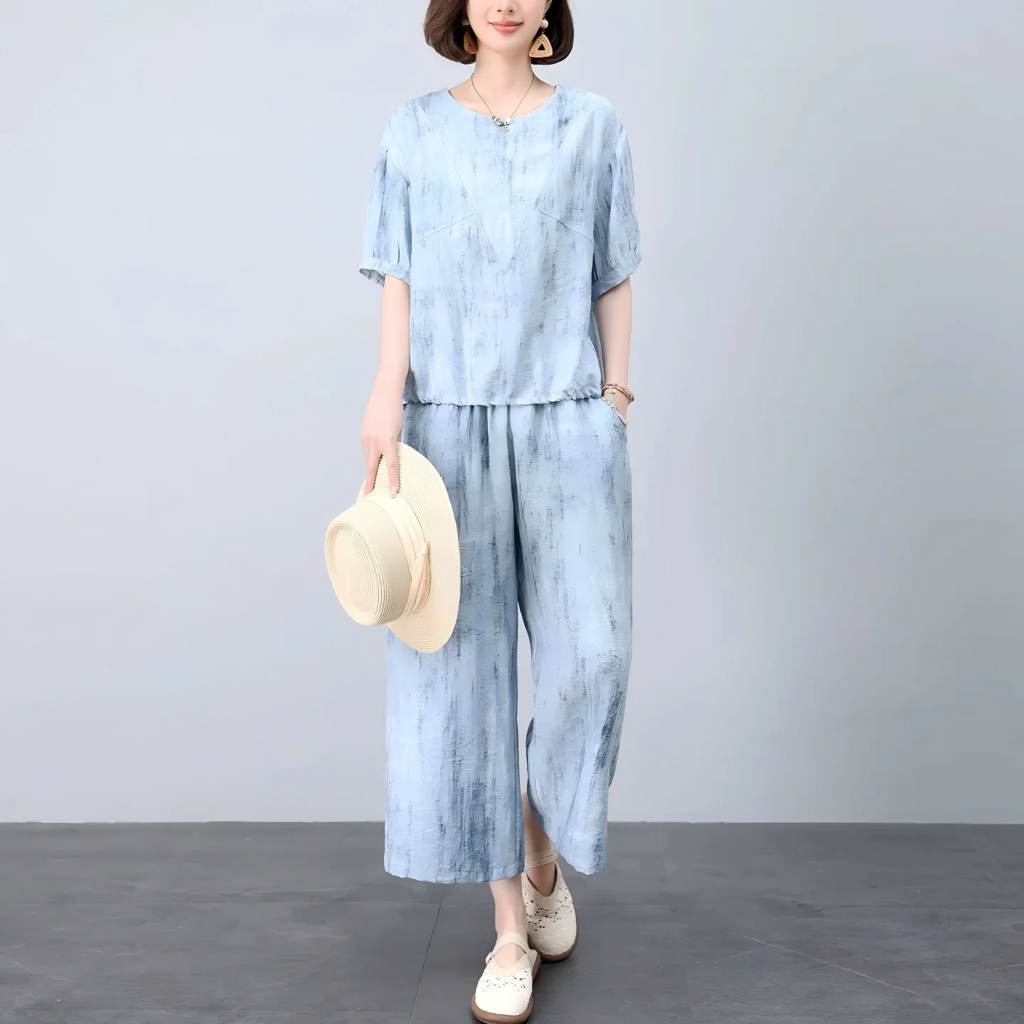 

Casual Loose Short Sleeve Two-Piece Set Fashionable Summer Ensemble Comfortable Breathable Cotton Polyester Blend round Neck