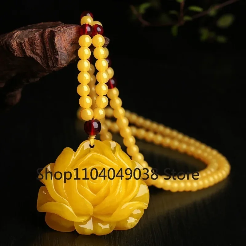 Honey Wax Money Bag Pendant with Carved Cabbage, Chicken Oil, Yellow, Men's and Women's Styles Jewelry