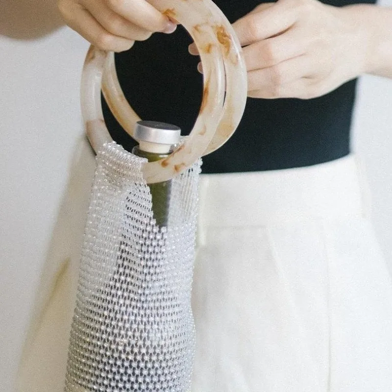 Luxury Rhinestone Wine Gift Bag Premium Czech Crystal Handheld Present Pouch Hand Woven Elegant Packaging for Holiday Gifting