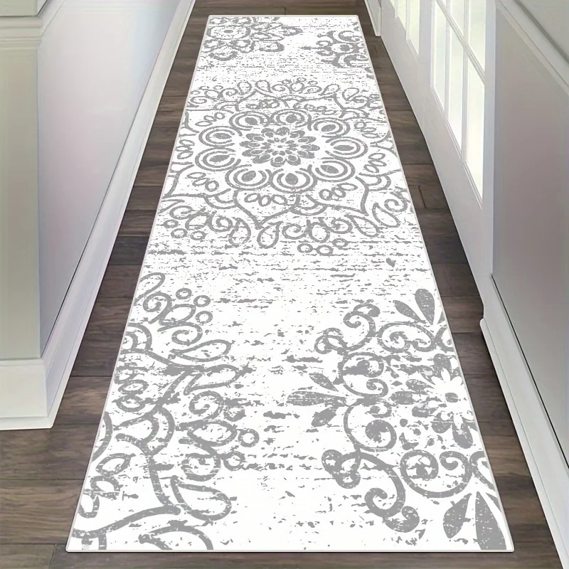 Soft and Stylish Rectangular Carpet with a Bohemian Design Machine Washable and Non-Slip Suitable for Indoor Use in Living Room