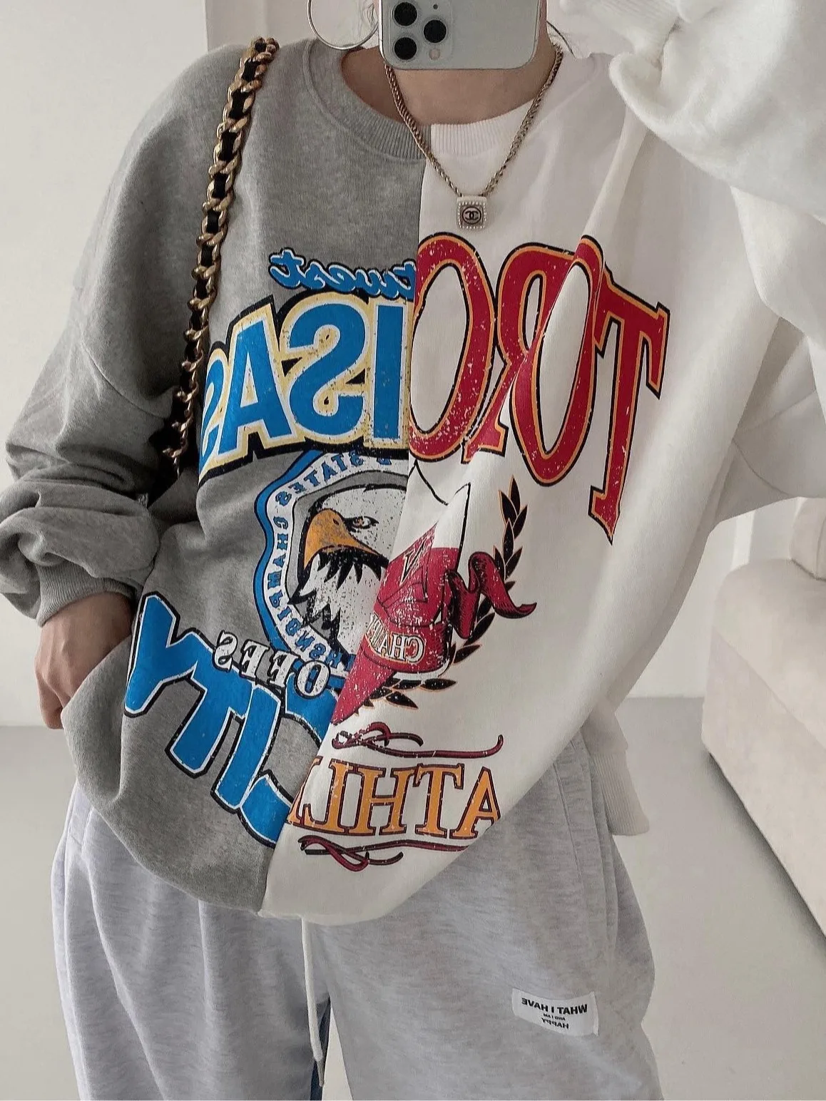 Felpa con stampa cartoon retrò chic rotonda Ne Color Blo Long Sve Letter per donna Primavera Autunno Inverno Sciolto Versatile...