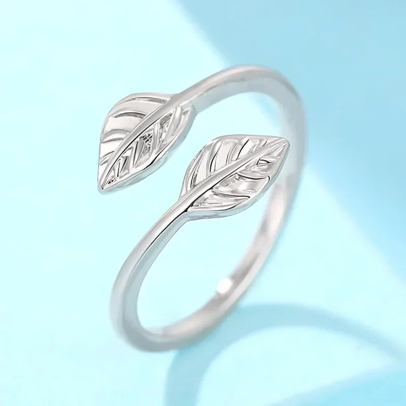 2026 Minimalist and Classic Leaf Single Ring with Elegant Leaf Design, Adjustable Opening, High End Daily Countryside Ring