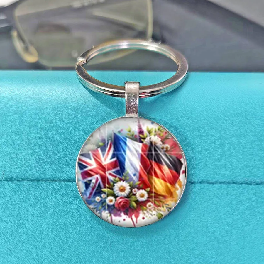 Popular And Exquisite Graffiti Soccer Shoe Keyring, Color Paint Splatter Football Pitch Floral Border Pendant Key Chain Decor