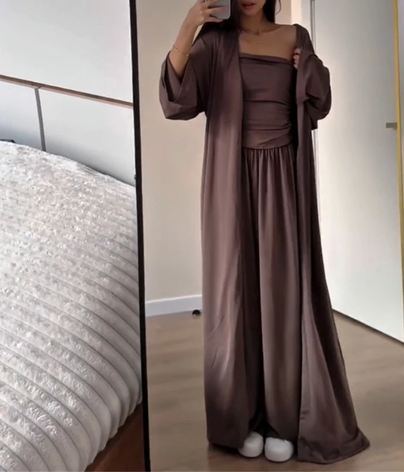 ชุดสูทสามชิ้น ใหม่ เสื้อกั๊กไม่มีสายหนังลําลอง เสื้อคาร์ดิแกนยาว กางเกงขากว้าง ชุดสามชิ้น ชุดกางเกงลําลองและหรูหราเรียบง่าย