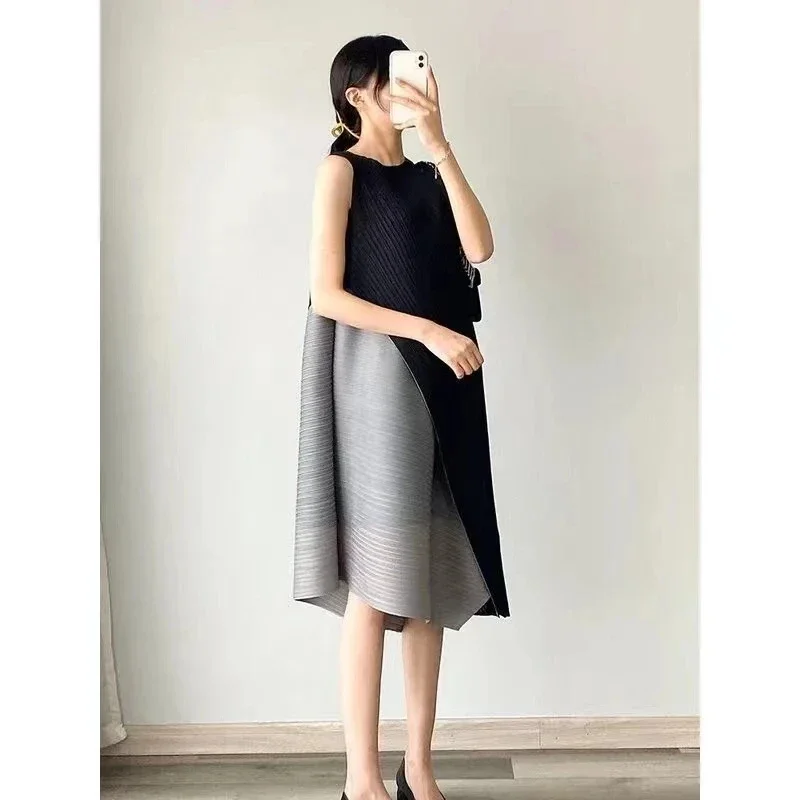 Miyake Pleated Dress Mid-length Fake Two-way Stitching Design Casual Loose Self-Cultivation Skirt Black and Gray 2021 Summer New