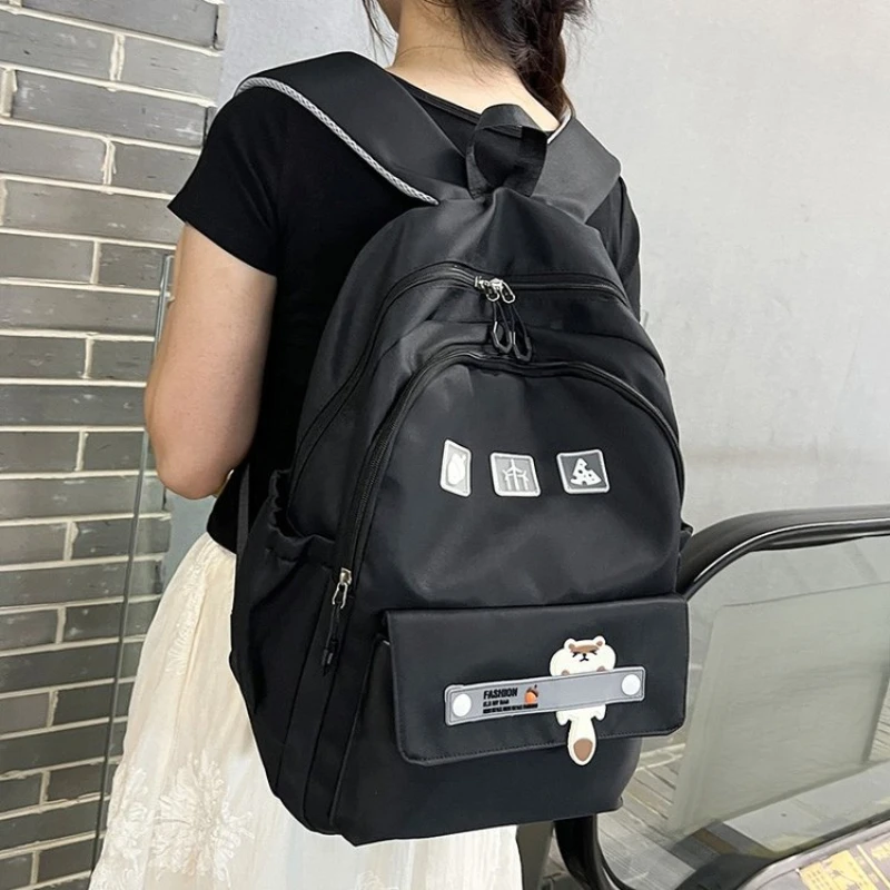 

Simple and Versatile Solid Color Women's Student Backpack Large Capacity Casual Backpack