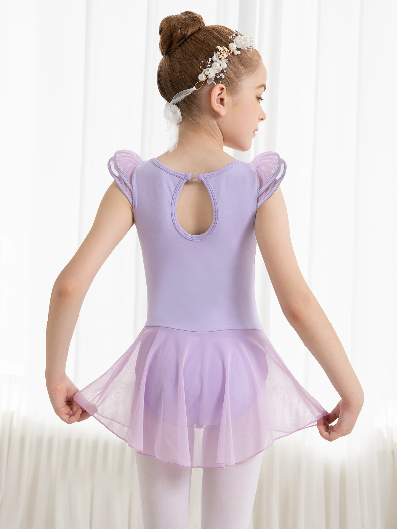 Girl A Ballet Leotard  Ballet Dress With  Water-drop Back Ruffle Sleeve High-Elastic For Dance Performance & Practice Clothes