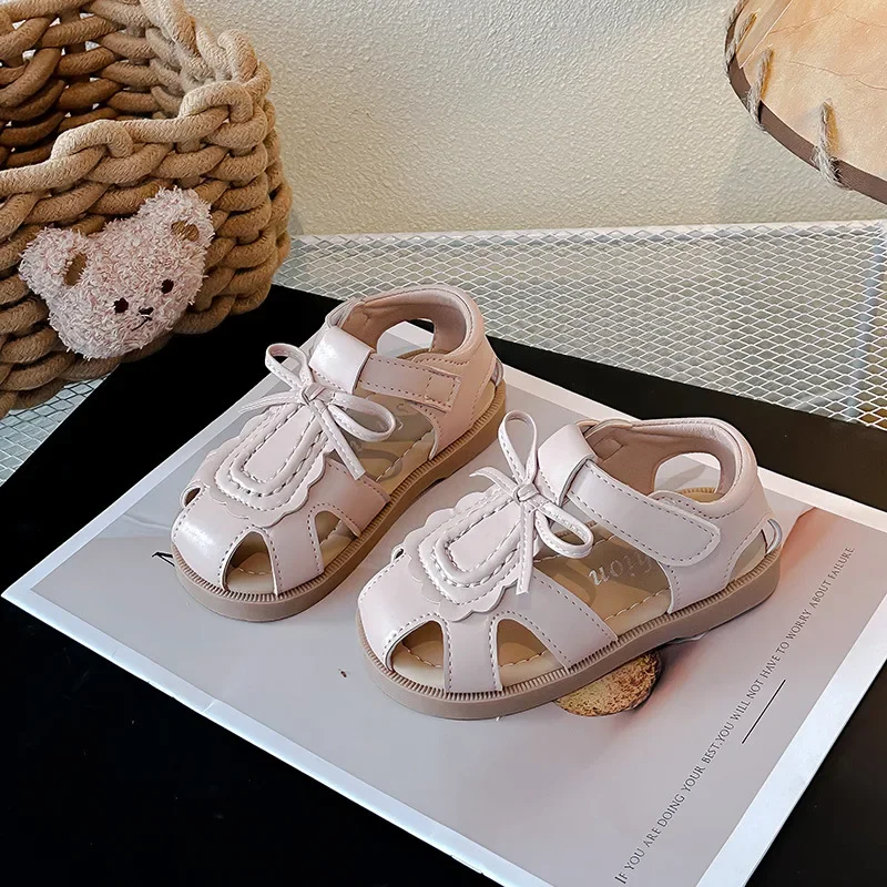 

2025 Children Princess Sandals for Girls Summer New Fashion Korean Style Soft Bottom Anti-slippery Cut-outs Sweet Baby Shoes