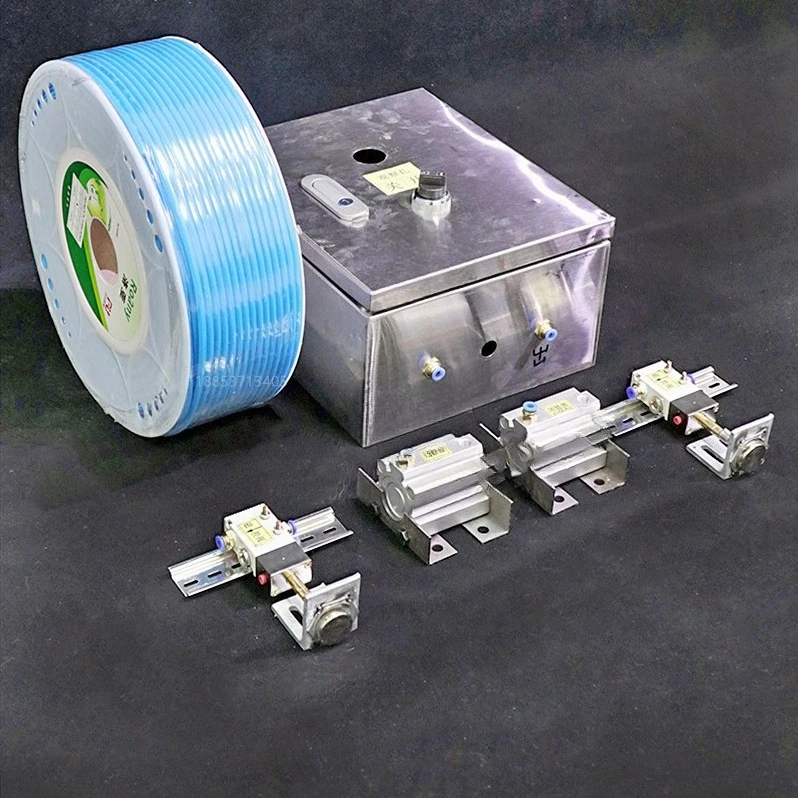 Pneumatic locking device, mine damper electromagnetic locking hand-pulled damper control device