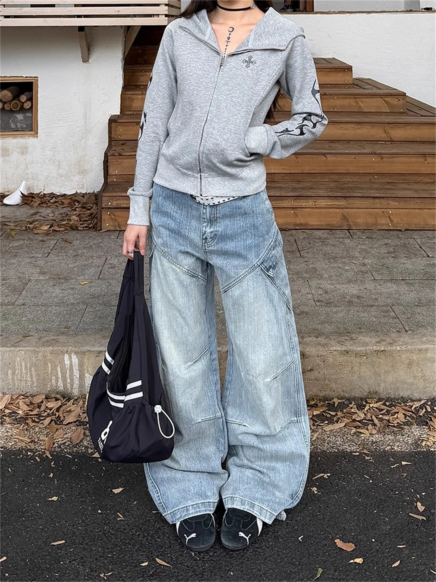 

Women's Light Blue Gradient Wash Oversized Wide Leg Denim Jeans Cargo Pocket Patchwork Vintage Y2K Streetwear Ladies Pants