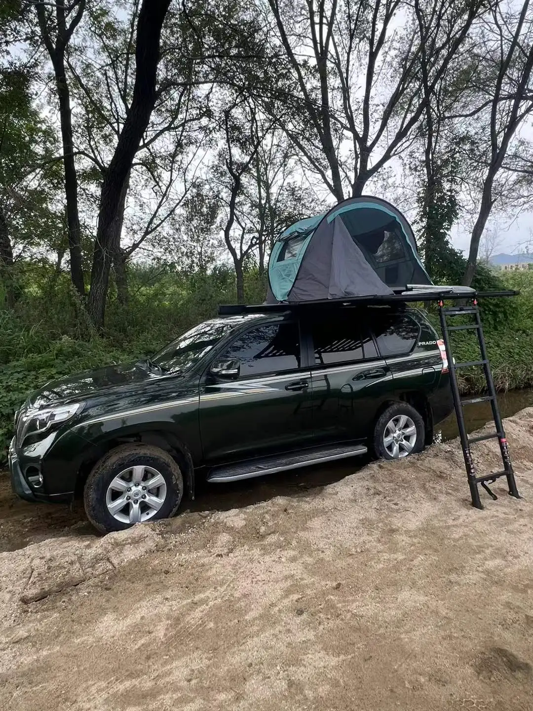 

Aluminum Alloy Folding Car Roof Rack