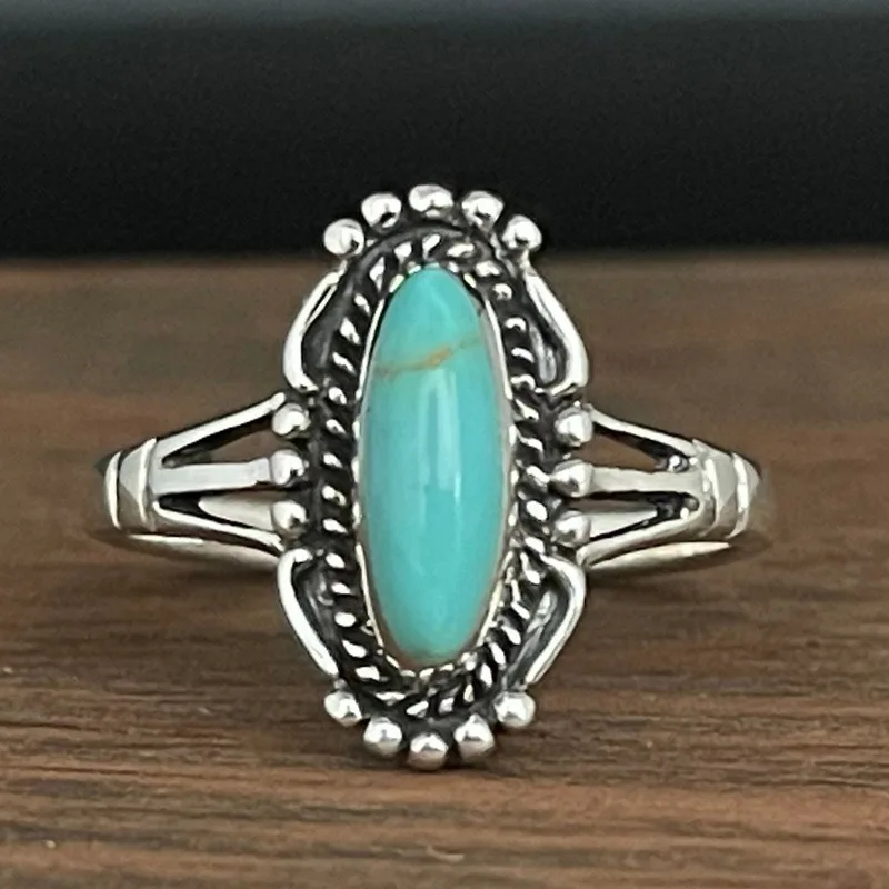 

Vintage ring Bohemian style horse eye shaped turquoise ring ethnic style